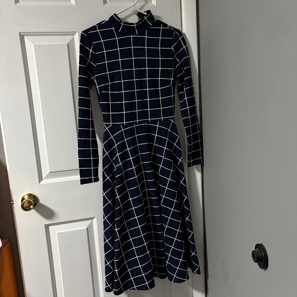 Mock-Neck Geometric Print Cocktail Dress